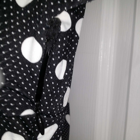 Brand new Polka dot dress - Picture 6 of 9
